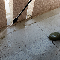 ベランダ・雨樋清掃